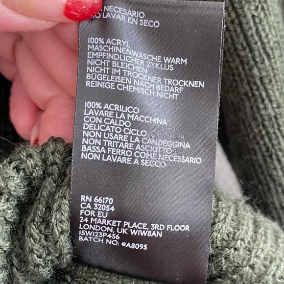 SILENCE + Noise Urban outfitters Olive green bell sleeve cropped crew sweater - Picture 10 of 12